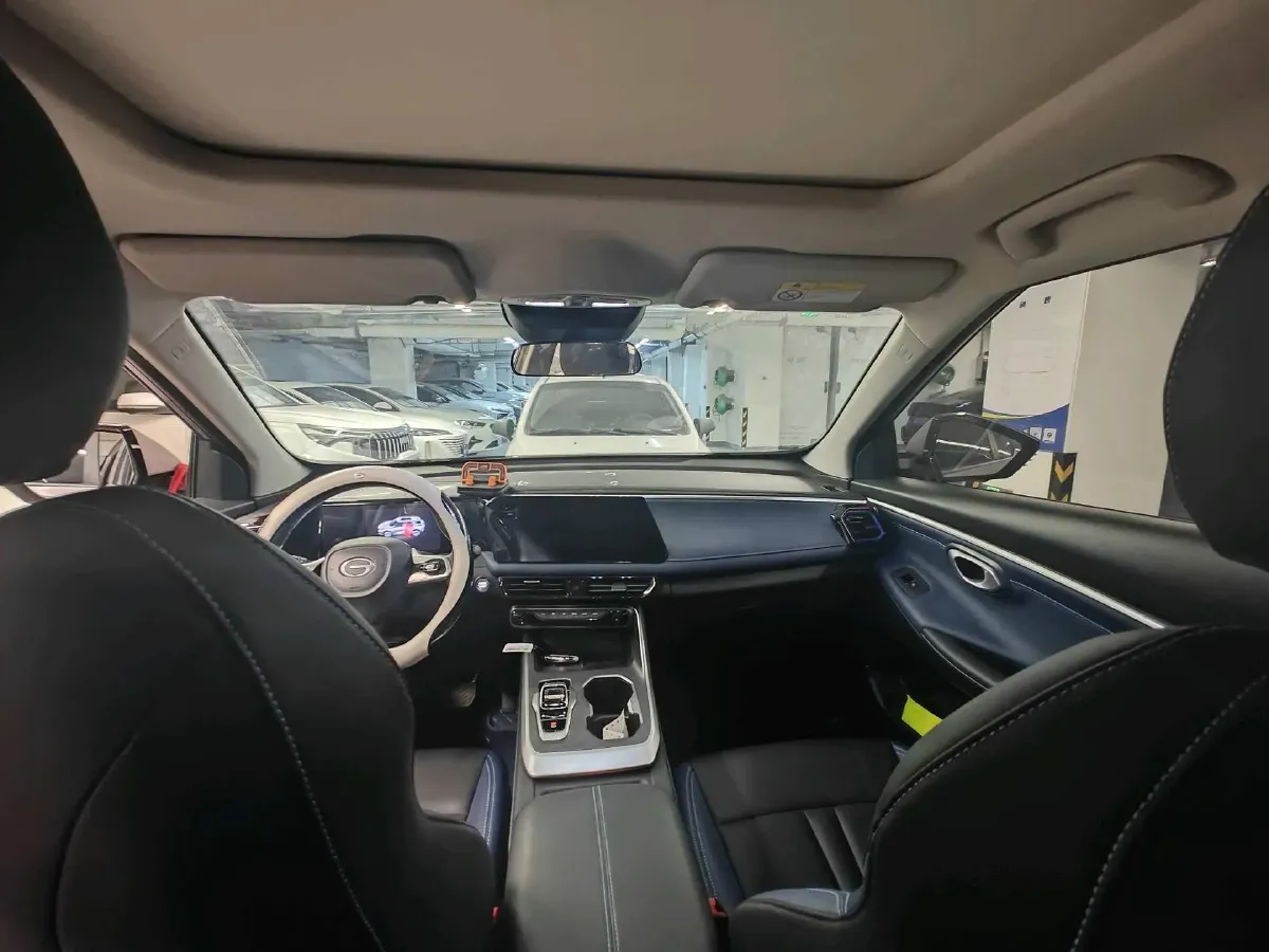 2023 GAC Trumpchi GS3 1.5T 177HP L4 7DCT,autocango,china used car exporter,china ev exporter,chinese used car exporter,chinese used ev exporter