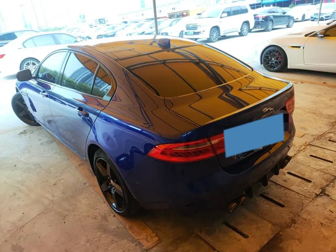 2019 Land Rover Discovery Sport 2.0T 200HP L4 9AT,autocango,china used car exporter,china ev exporter,chinese used car exporter,chinese used ev exporter