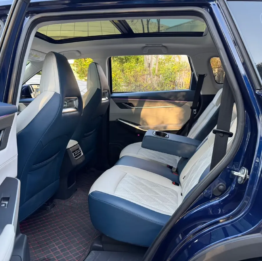 2022 ChangAn CS75 Plus 1.5T 188HP L4 8AT,autocango,china used car exporter,china ev exporter,chinese used car exporter,chinese used ev exporter