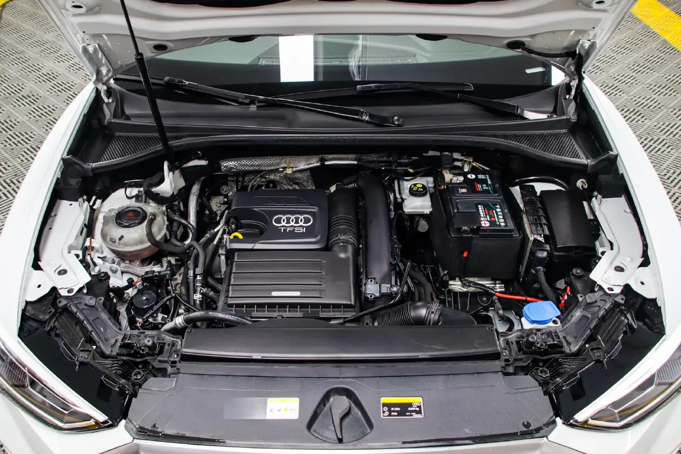 2021 Audi Q3 1.4T 150HP L4 7DCT,autocango,china used car exporter,china ev exporter,chinese used car exporter,chinese used ev exporter