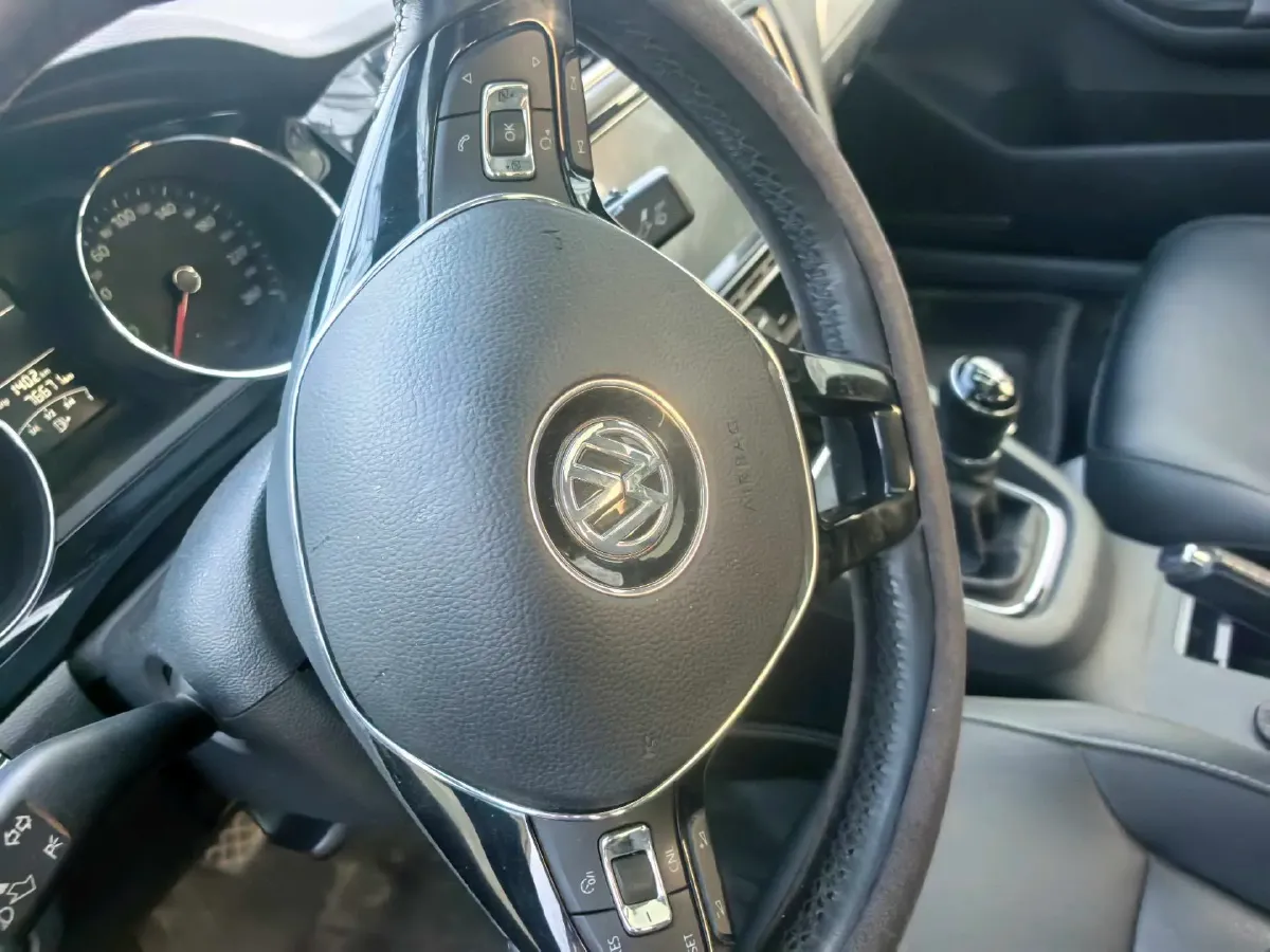 2018 KingLong KaiTe 2.3T 110HP L4 5MT,autocango,china used car exporter,china ev exporter,chinese used car exporter,chinese used ev exporter