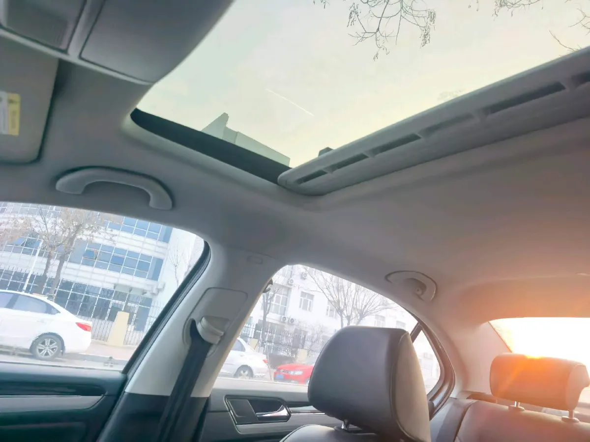 2018 KingLong KaiTe 2.3T 110HP L4 5MT,autocango,china used car exporter,china ev exporter,chinese used car exporter,chinese used ev exporter