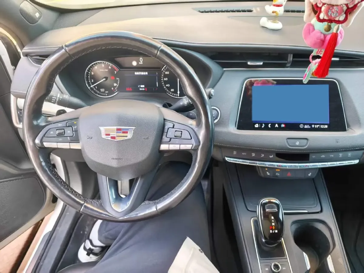 2020 Cadillac XT4 2.0T 241HP L4 9AT,autocango,china used car exporter,china ev exporter,chinese used car exporter,chinese used ev exporter