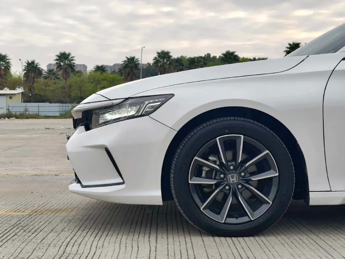 2022 Honda Inspire 1.5T 194HP L4 CVT,autocango,china used car exporter,china ev exporter,chinese used car exporter,chinese used ev exporter