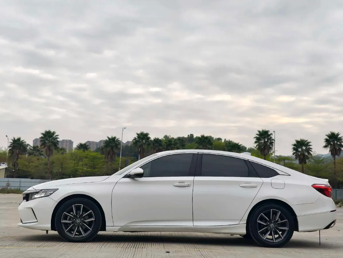 2022 Honda Inspire 1.5T 194HP L4 CVT,autocango,china used car exporter,china ev exporter,chinese used car exporter,chinese used ev exporter