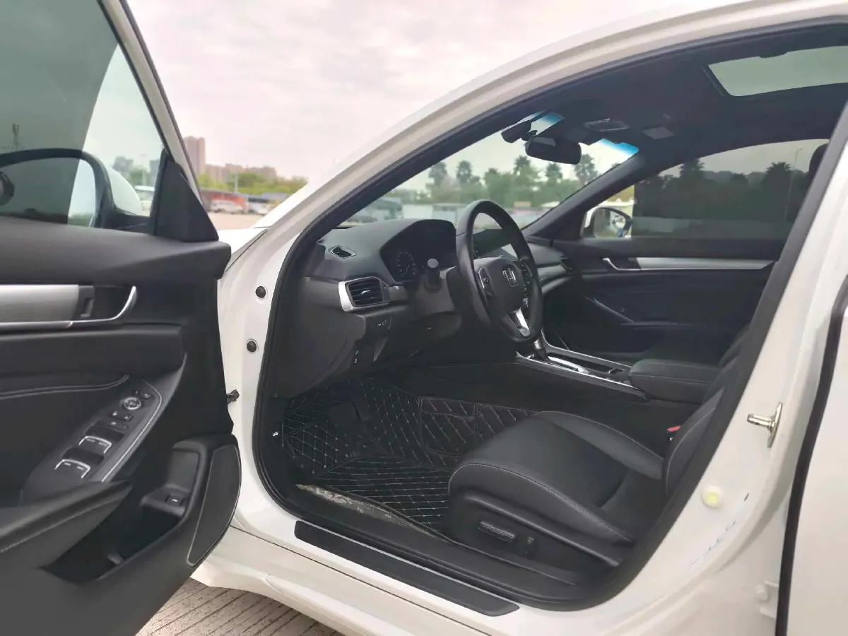 2022 Honda Inspire 1.5T 194HP L4 CVT,autocango,china used car exporter,china ev exporter,chinese used car exporter,chinese used ev exporter