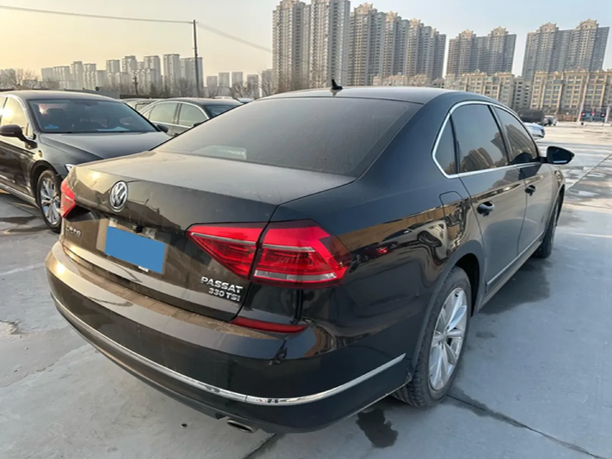 2017 Volkswagen Passat 1.8T 180HP L4 7DCT,autocango,china used car exporter,china ev exporter,chinese used car exporter,chinese used ev exporter