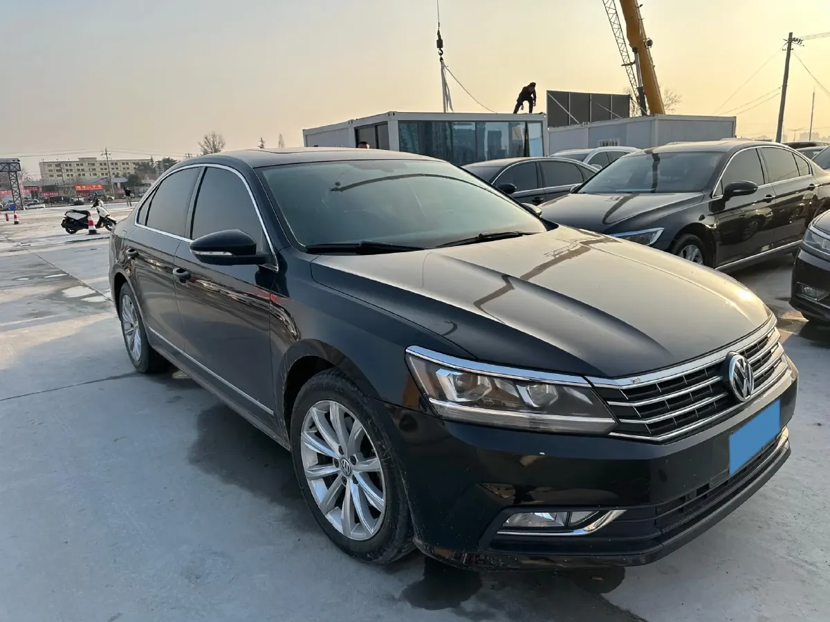 2017 Volkswagen Passat 1.8T 180HP L4 7DCT,autocango,china used car exporter,china ev exporter,chinese used car exporter,chinese used ev exporter