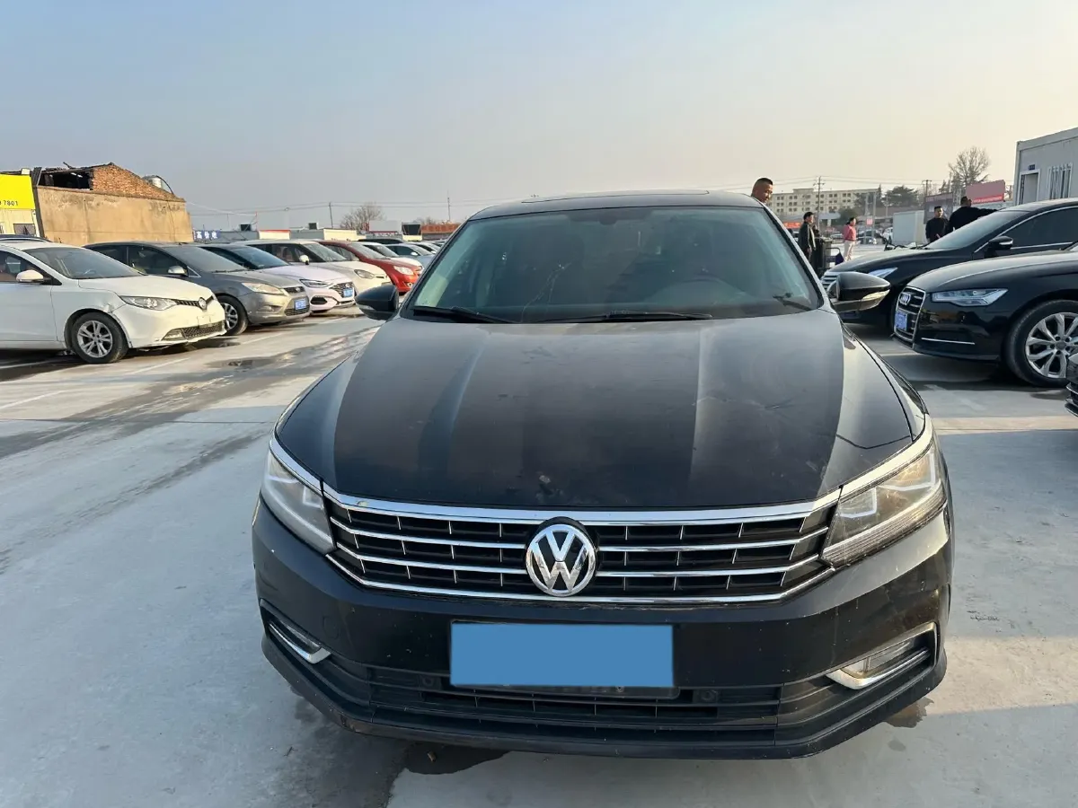 2017 Volkswagen Passat 1.8T 180HP L4 7DCT,autocango,china used car exporter,china ev exporter,chinese used car exporter,chinese used ev exporter