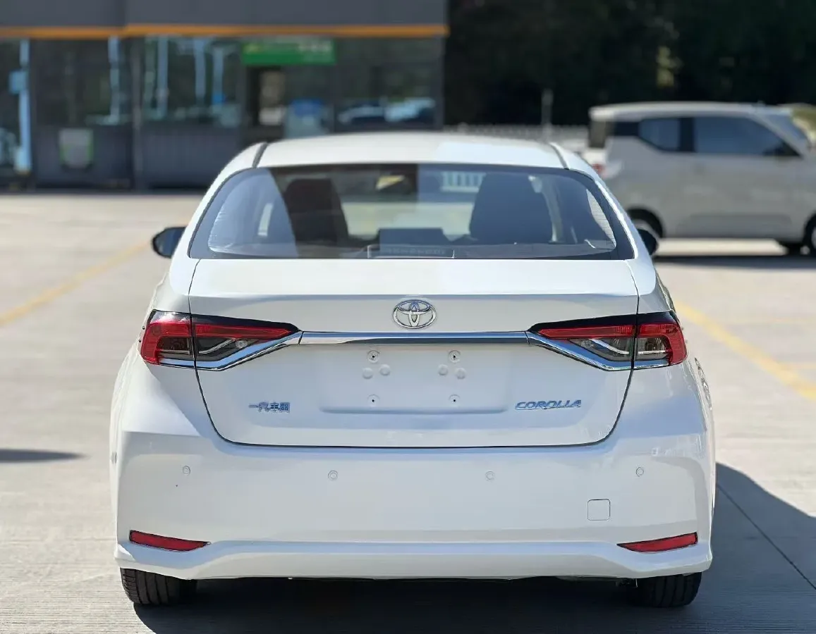 2021 Toyota Corolla 1.2T 116HP L4 CVT,autocango,china used car exporter,china ev exporter,chinese used car exporter,chinese used ev exporter