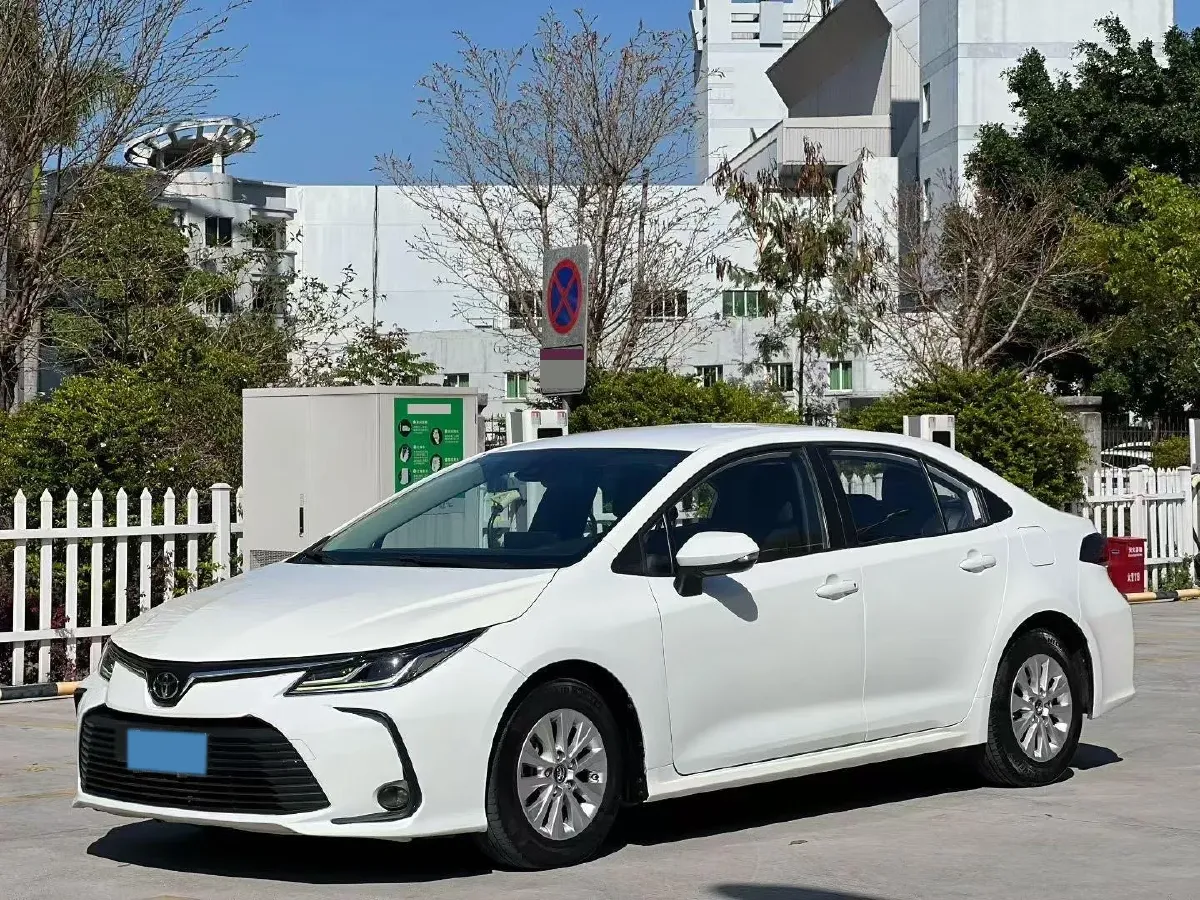 2021 Toyota Corolla 1.2T 116HP L4 CVT,autocango,china used car exporter,china ev exporter,chinese used car exporter,chinese used ev exporter