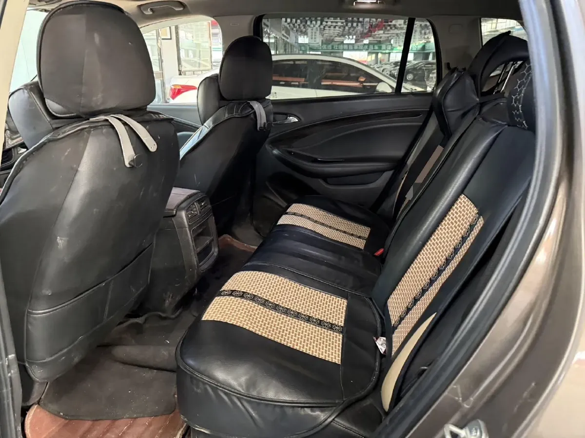 2019 Chevrolet Equinox 2.0T 260HP L4 9AT,autocango,china used car exporter,china ev exporter,chinese used car exporter,chinese used ev exporter