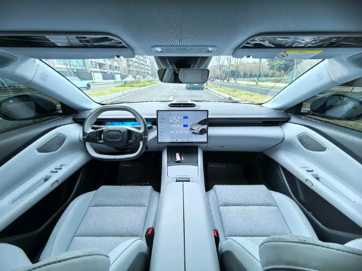 2024 MAXUS XinTu V90 2.0T 177HP L4 8AT,autocango,china used car exporter,china ev exporter,chinese used car exporter,chinese used ev exporter