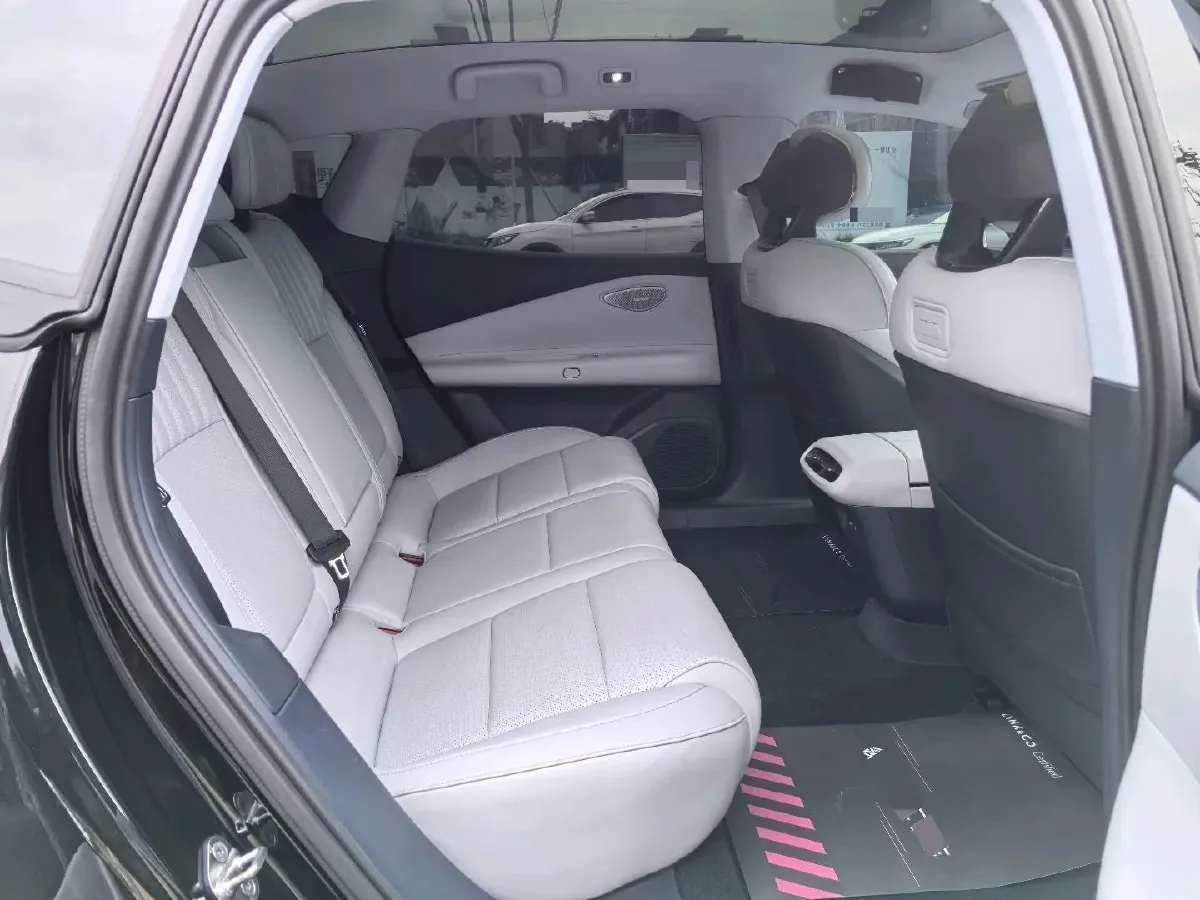 2024 MAXUS XinTu V90 2.0T 177HP L4 8AT,autocango,china used car exporter,china ev exporter,chinese used car exporter,chinese used ev exporter