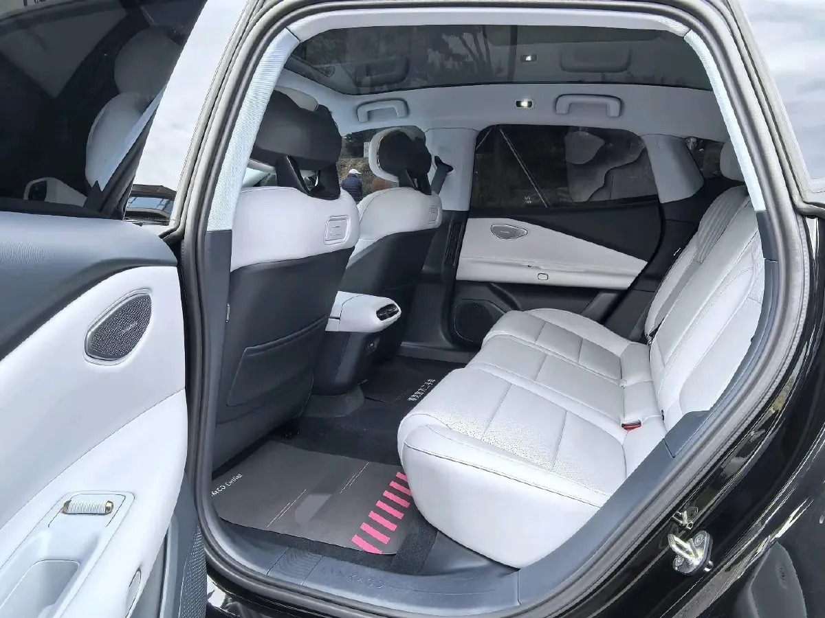 2024 MAXUS XinTu V90 2.0T 177HP L4 8AT,autocango,china used car exporter,china ev exporter,chinese used car exporter,chinese used ev exporter