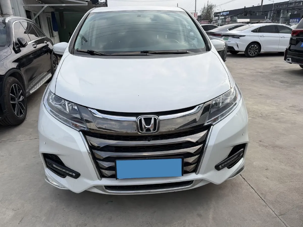 2021 Honda Odyssey 2.0L 146HP L4 E-CVT Hybrid,autocango,china used car exporter,china ev exporter,chinese used car exporter,chinese used ev exporter