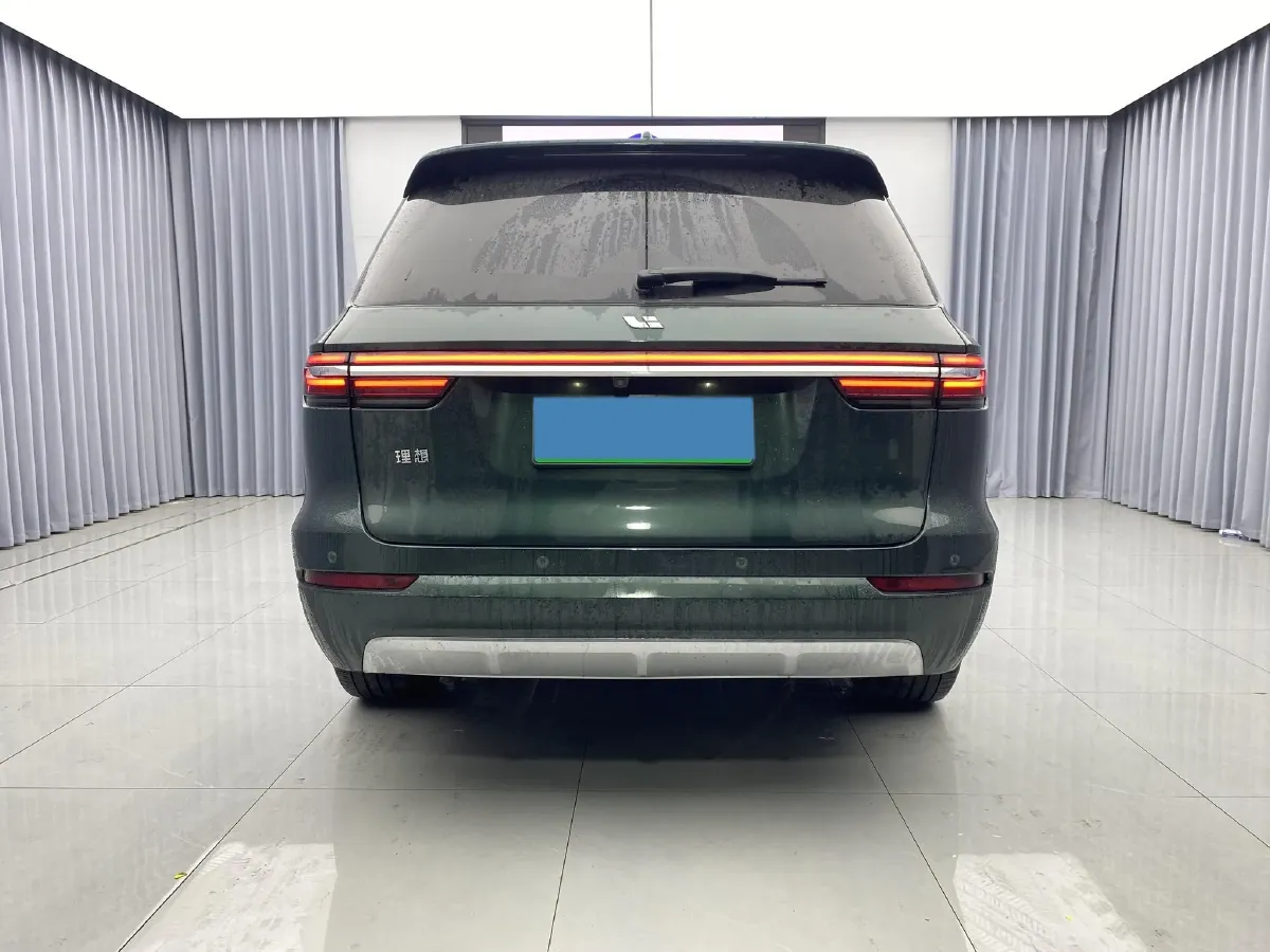 2021 Li ONE Range Extended 131HP REEV 40.5KWH,autocango,china used car exporter,china ev exporter,chinese used car exporter,chinese used ev exporter
