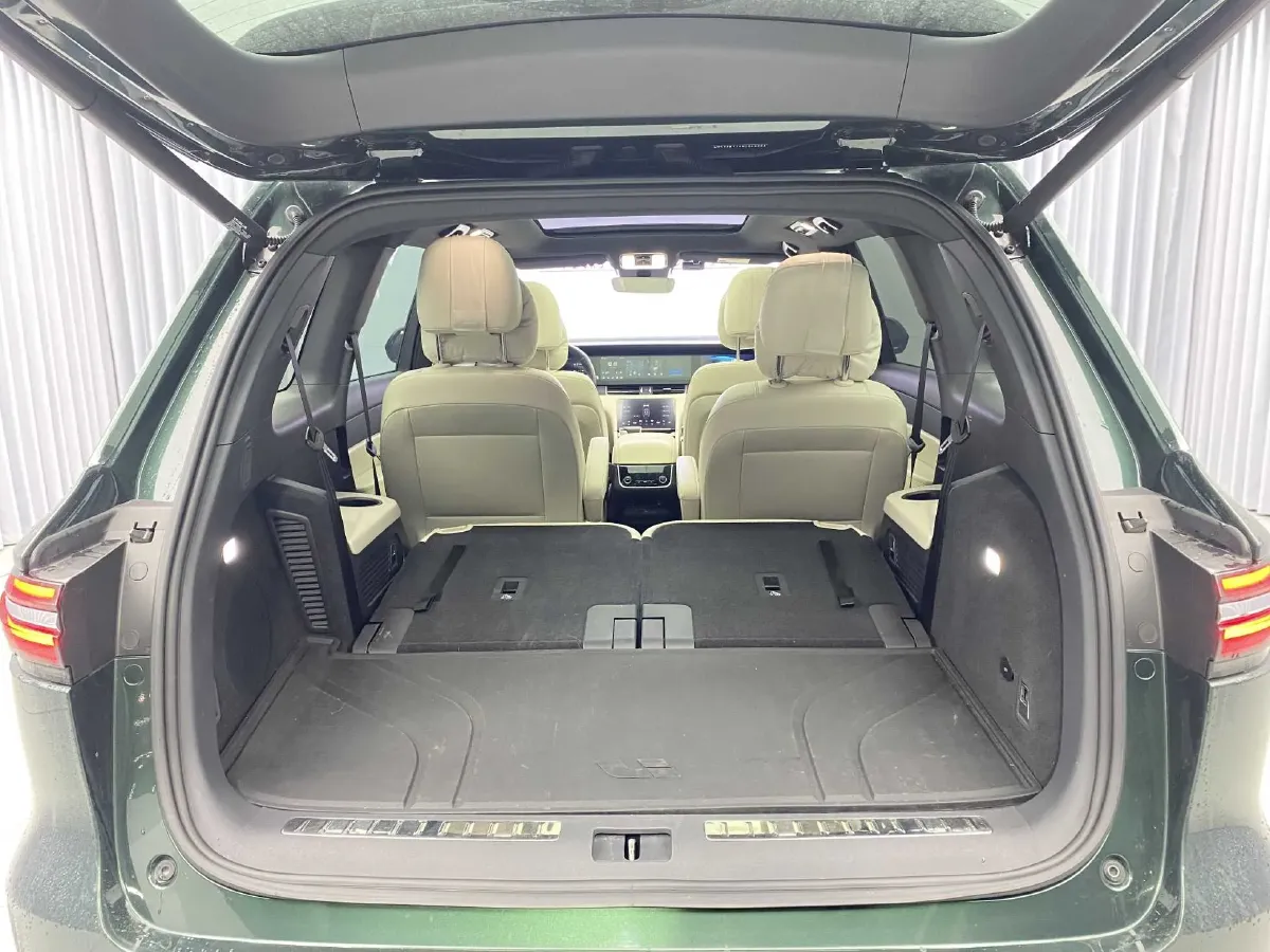 2021 Li ONE Range Extended 131HP REEV 40.5KWH,autocango,china used car exporter,china ev exporter,chinese used car exporter,chinese used ev exporter