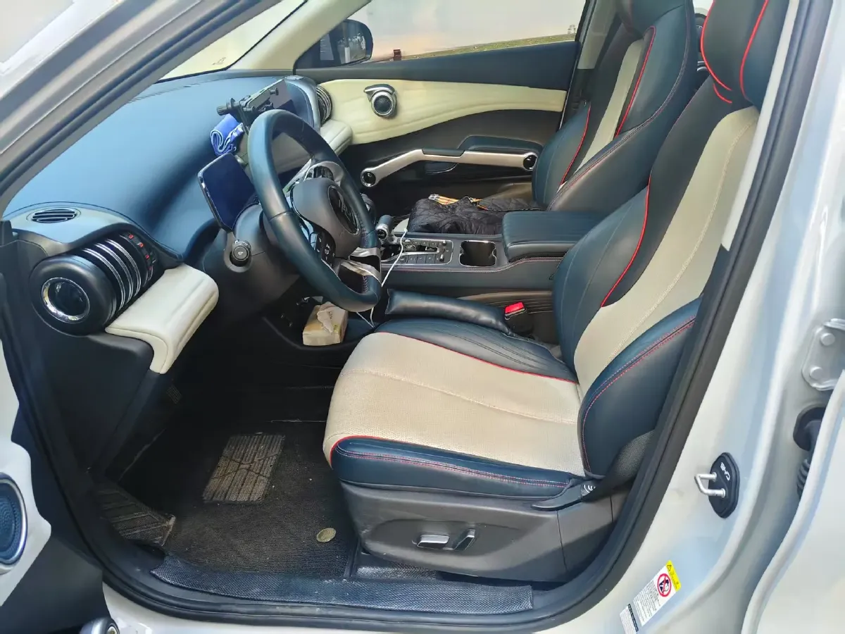 2022 Foton Grand General G7 2.0T 238HP L4 8AT,autocango,china used car exporter,china ev exporter,chinese used car exporter,chinese used ev exporter