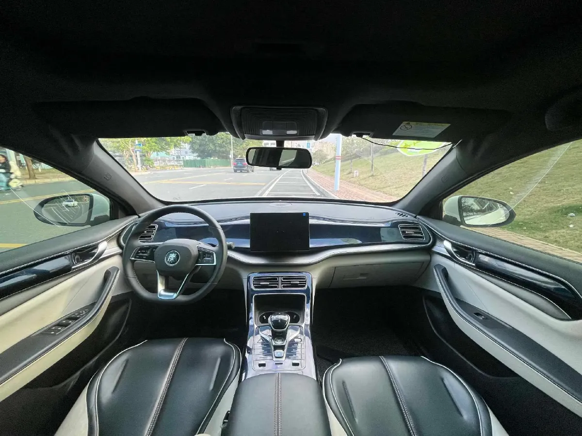 2021 Haval F7 1.5T 169HP L4 7DCT,autocango,china used car exporter,china ev exporter,chinese used car exporter,chinese used ev exporter