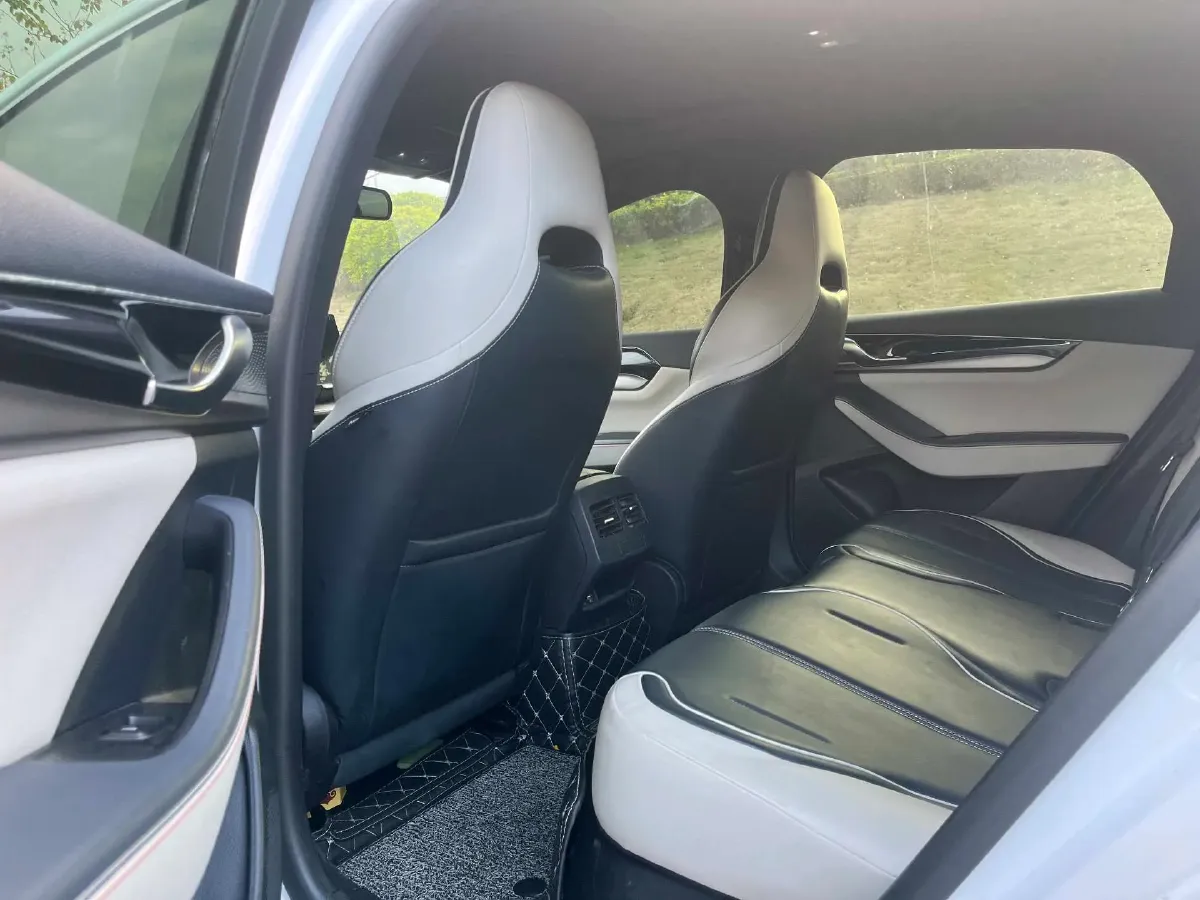 2021 Haval F7 1.5T 169HP L4 7DCT,autocango,china used car exporter,china ev exporter,chinese used car exporter,chinese used ev exporter