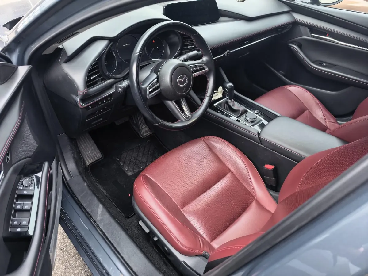 2021 Mazda 3 Axela 2.0L 158HP L4 6AT,autocango,china used car exporter,china ev exporter,chinese used car exporter,chinese used ev exporter