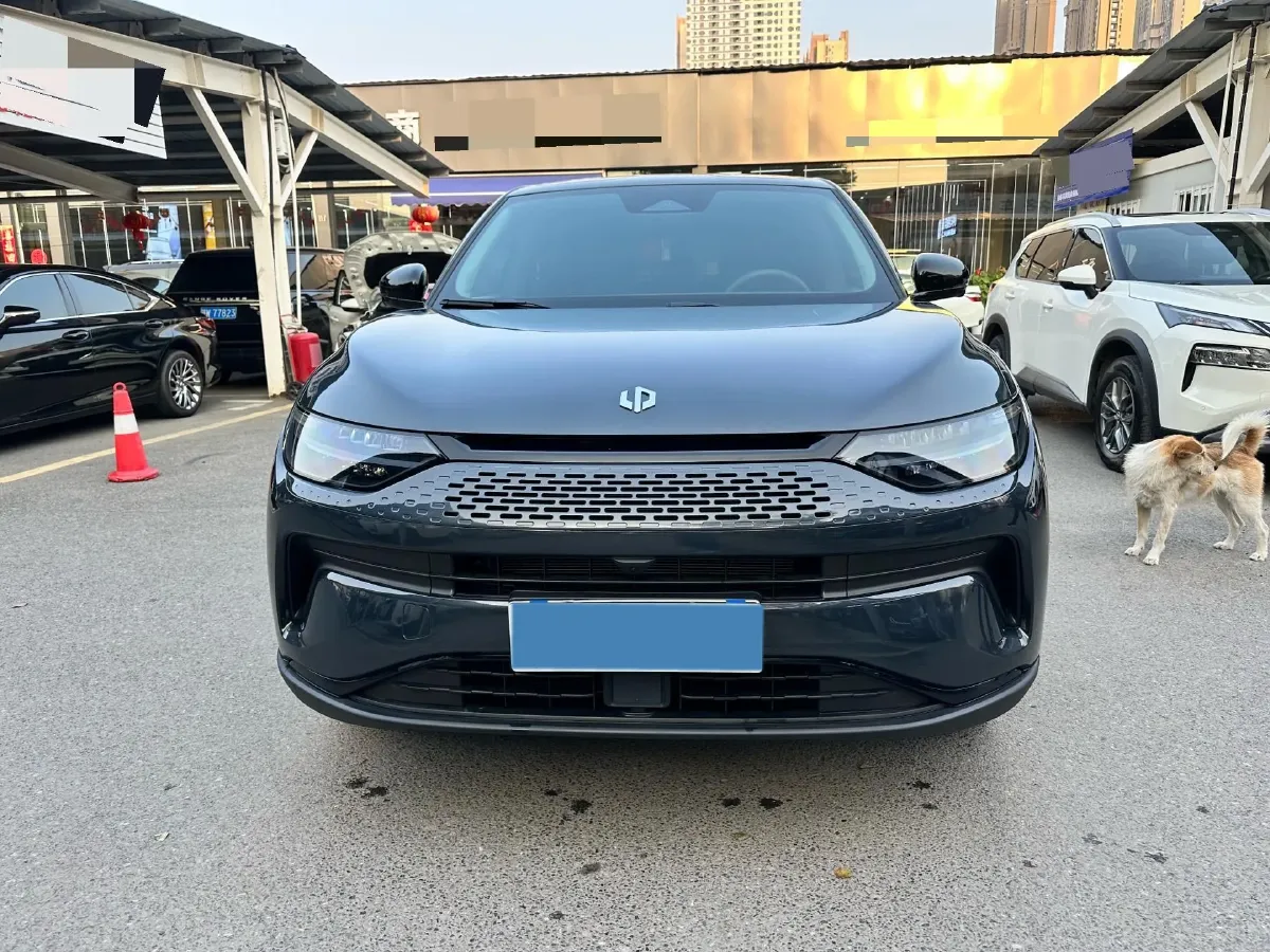 2023 Leapmotor C11 1.5L 95HP L4 REEV 30.1KWH,autocango,china used car exporter,china ev exporter,chinese used car exporter,chinese used ev exporter