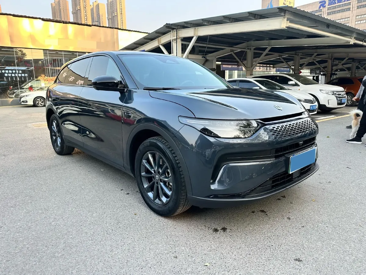 2023 Leapmotor C11 1.5L 95HP L4 REEV 30.1KWH,autocango,china used car exporter,china ev exporter,chinese used car exporter,chinese used ev exporter
