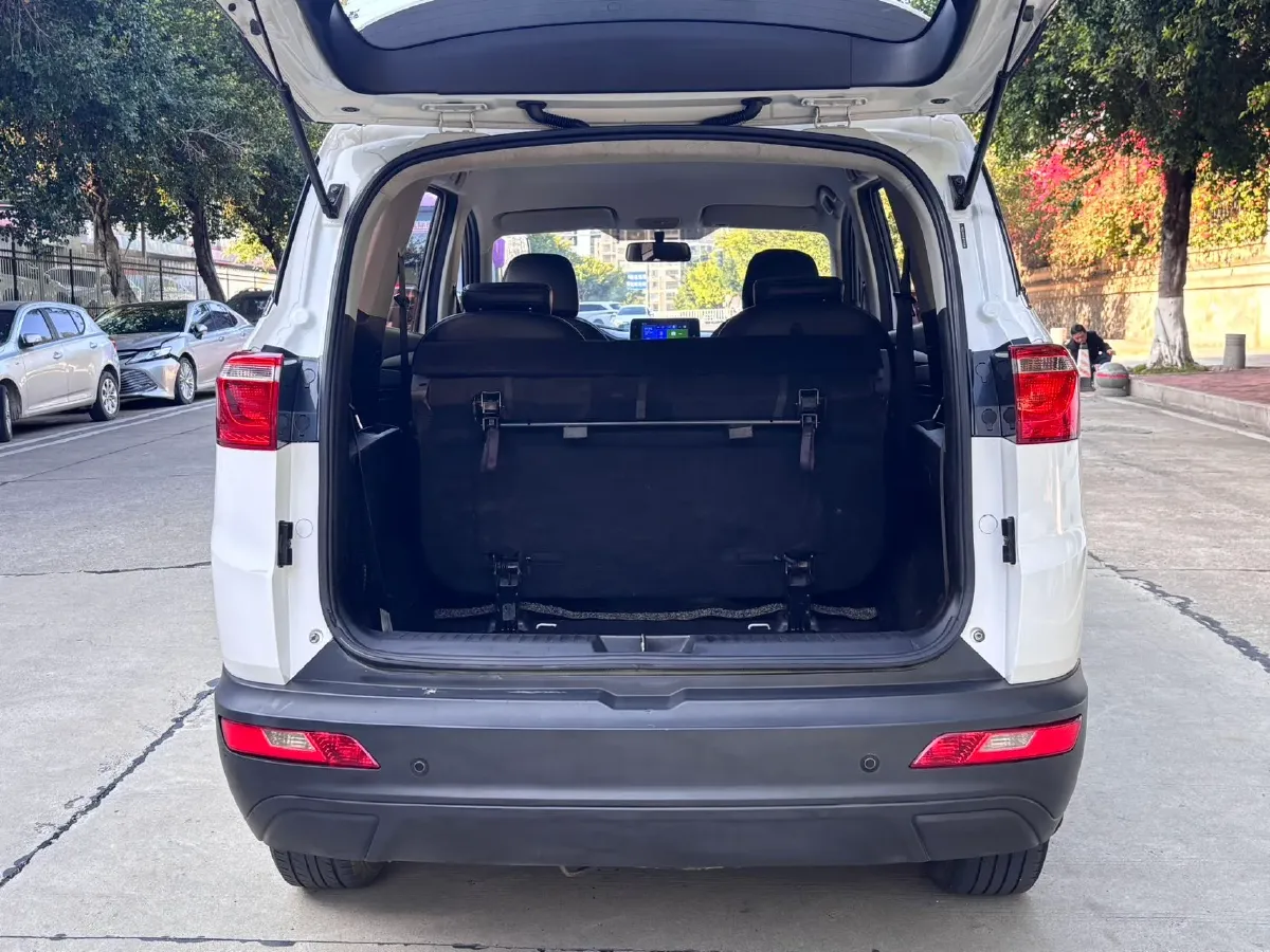 2018 WuLing HongGuang S3 1.5T 150HP L4 6MT,autocango,china used car exporter,china ev exporter,chinese used car exporter,chinese used ev exporter