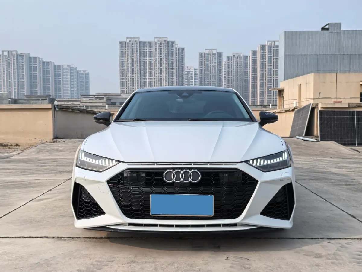 2023 Audi A7 2.0T 265HP L4 7DCT,autocango,china used car exporter,china ev exporter,chinese used car exporter,chinese used ev exporter