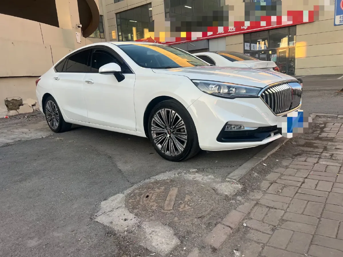 2022 HongQi H5 1.8T 197HP L4 6AT,autocango,china used car exporter,china ev exporter,chinese used car exporter,chinese used ev exporter