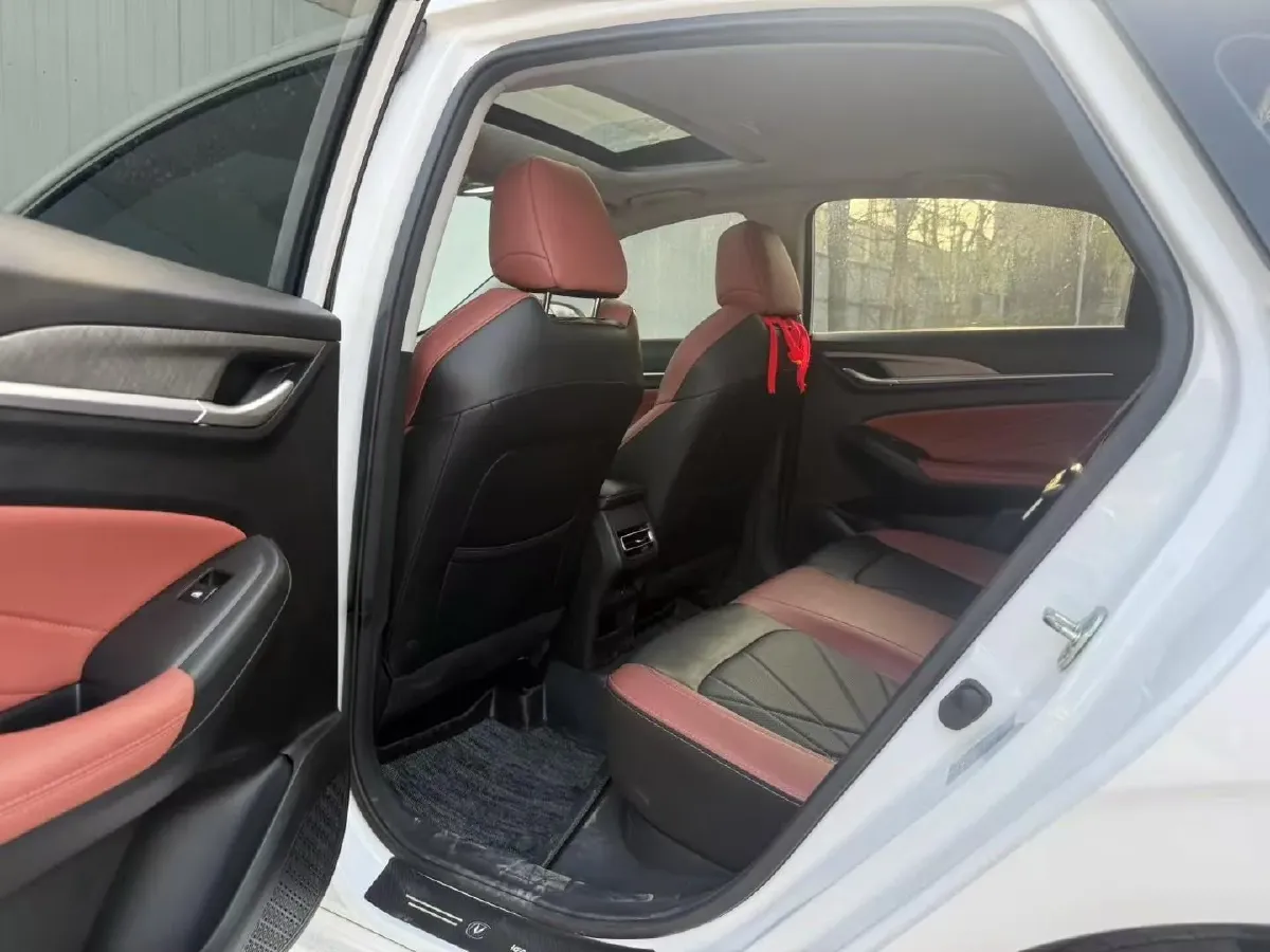 2021 ChangAn Eado 1.4T 160HP L4 7DCT,autocango,china used car exporter,china ev exporter,chinese used car exporter,chinese used ev exporter