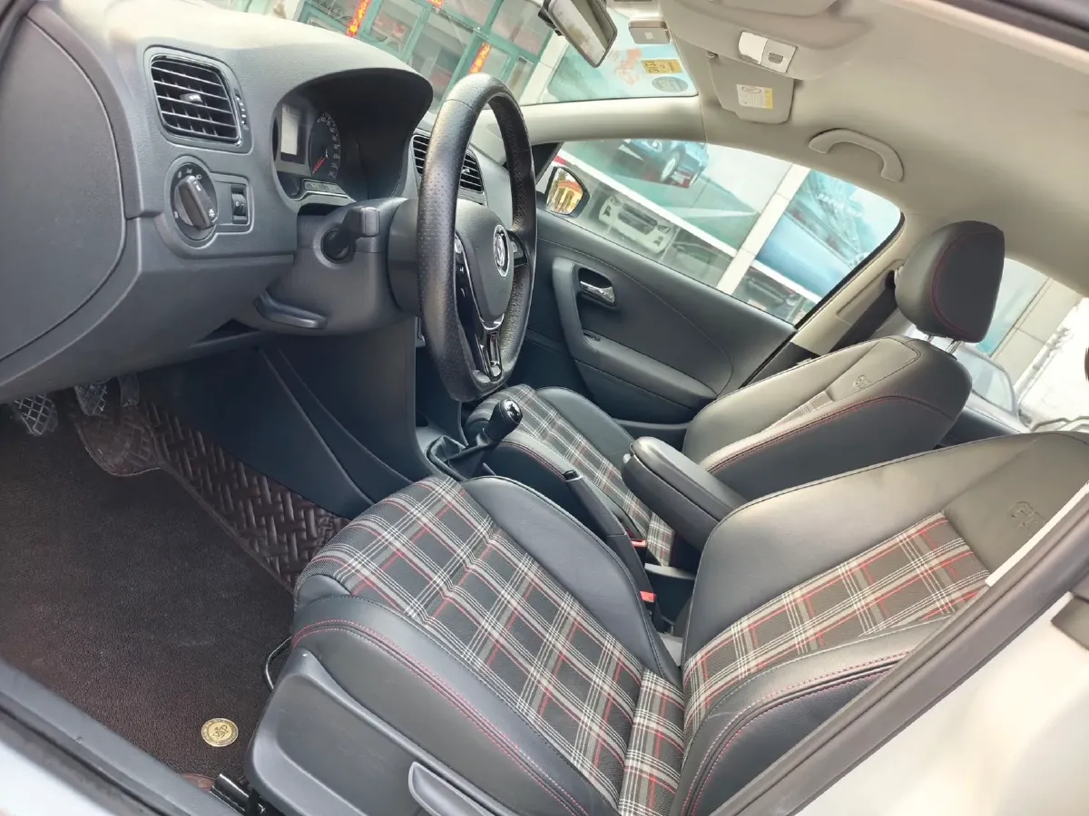 2018 ChangAn Eado 1.6L 128HP L4 5MT,autocango,china used car exporter,china ev exporter,chinese used car exporter,chinese used ev exporter