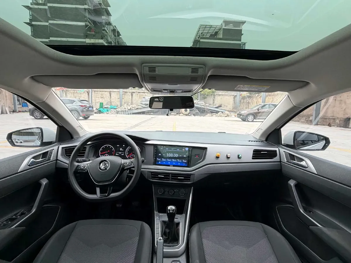 2019 Volkswagen Polo 1.5L 113HP L4 5MT,autocango,china used car exporter,china ev exporter,chinese used car exporter,chinese used ev exporter