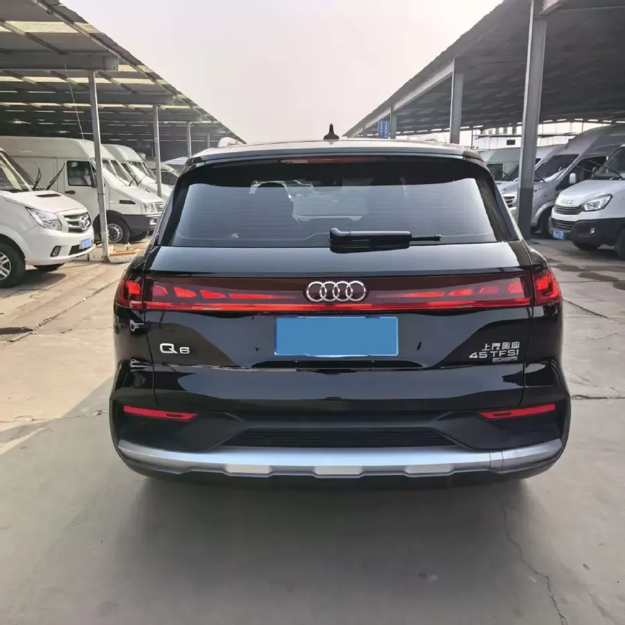 2023 Audi Q6 2.0T 265HP L4 7DCT,autocango,china used car exporter,china ev exporter,chinese used car exporter,chinese used ev exporter