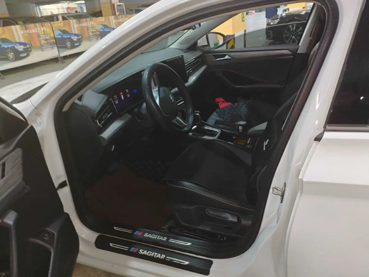 2024 Volkswagen Sagitar 1.5T 160HP L4 7DCT,autocango,china used car exporter,china ev exporter,chinese used car exporter,chinese used ev exporter