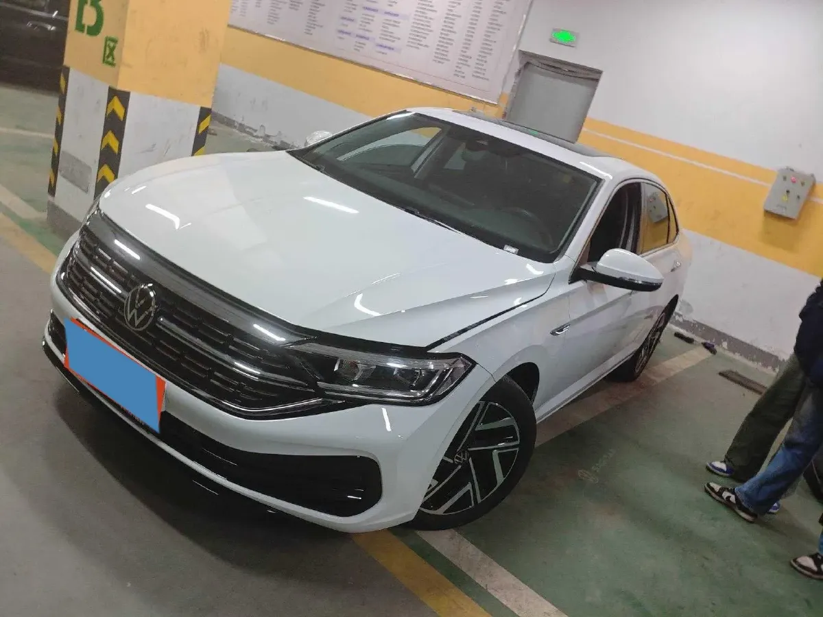 2024 Volkswagen Sagitar 1.5T 160HP L4 7DCT,autocango,china used car exporter,china ev exporter,chinese used car exporter,chinese used ev exporter