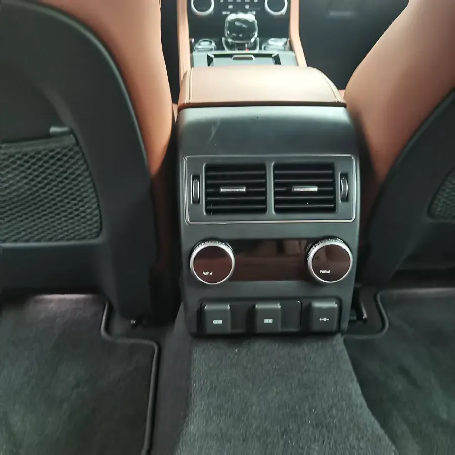 2024 Jaguar XFL 2.0T 300HP L4 8AT,autocango,china used car exporter,china ev exporter,chinese used car exporter,chinese used ev exporter