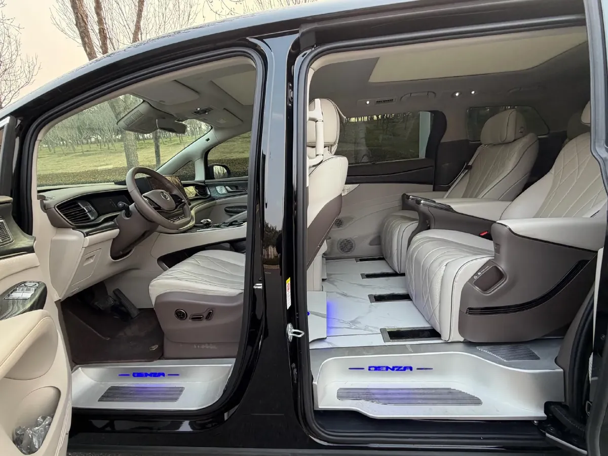 2022 HongQi HS7 3.0T 337HP V6 8AT,autocango,china used car exporter,china ev exporter,chinese used car exporter,chinese used ev exporter