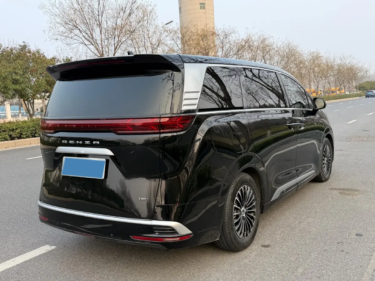 2022 HongQi HS7 3.0T 337HP V6 8AT,autocango,china used car exporter,china ev exporter,chinese used car exporter,chinese used ev exporter