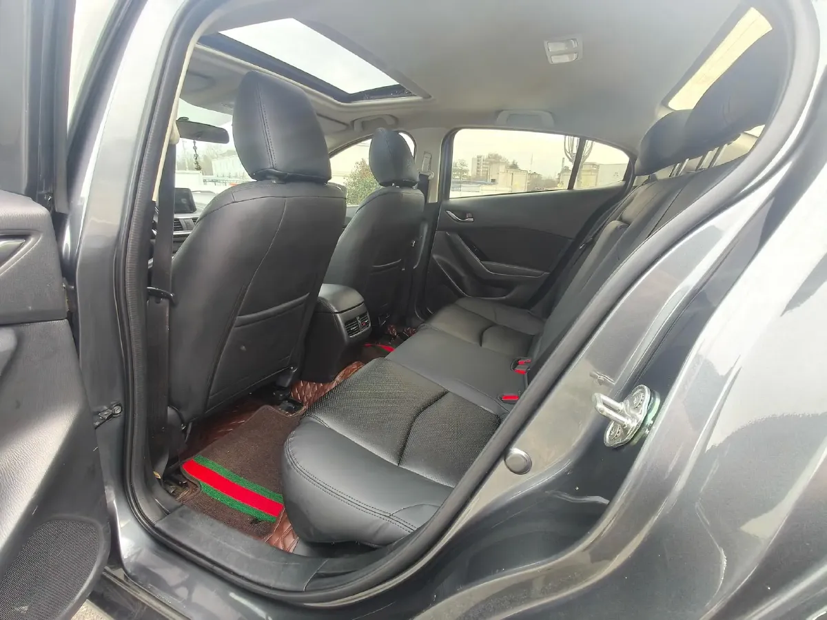 2017 Mazda 3 Axela 1.5L 117HP L4 6AT,autocango,china used car exporter,china ev exporter,chinese used car exporter,chinese used ev exporter