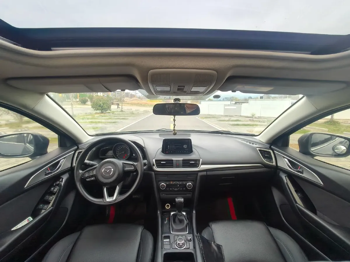 2017 Mazda 3 Axela 1.5L 117HP L4 6AT,autocango,china used car exporter,china ev exporter,chinese used car exporter,chinese used ev exporter