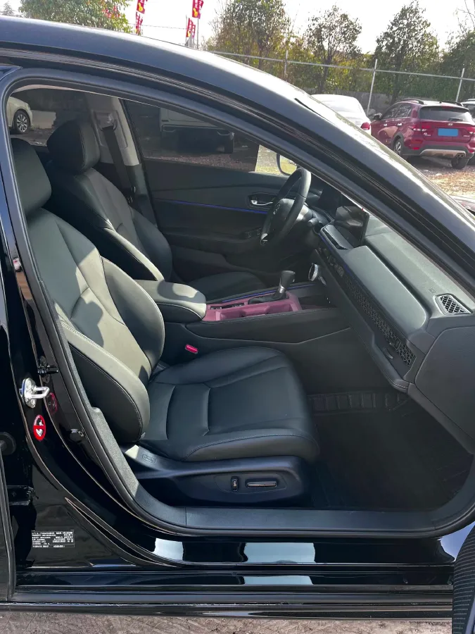 2025 Honda Accord 1.5T 192HP L4 CVT,autocango,china used car exporter,china ev exporter,chinese used car exporter,chinese used ev exporter