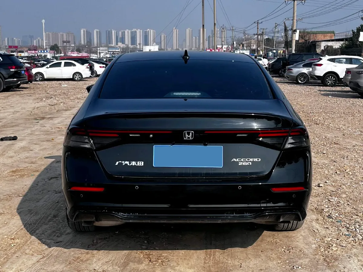 2025 Honda Accord 1.5T 192HP L4 CVT,autocango,china used car exporter,china ev exporter,chinese used car exporter,chinese used ev exporter