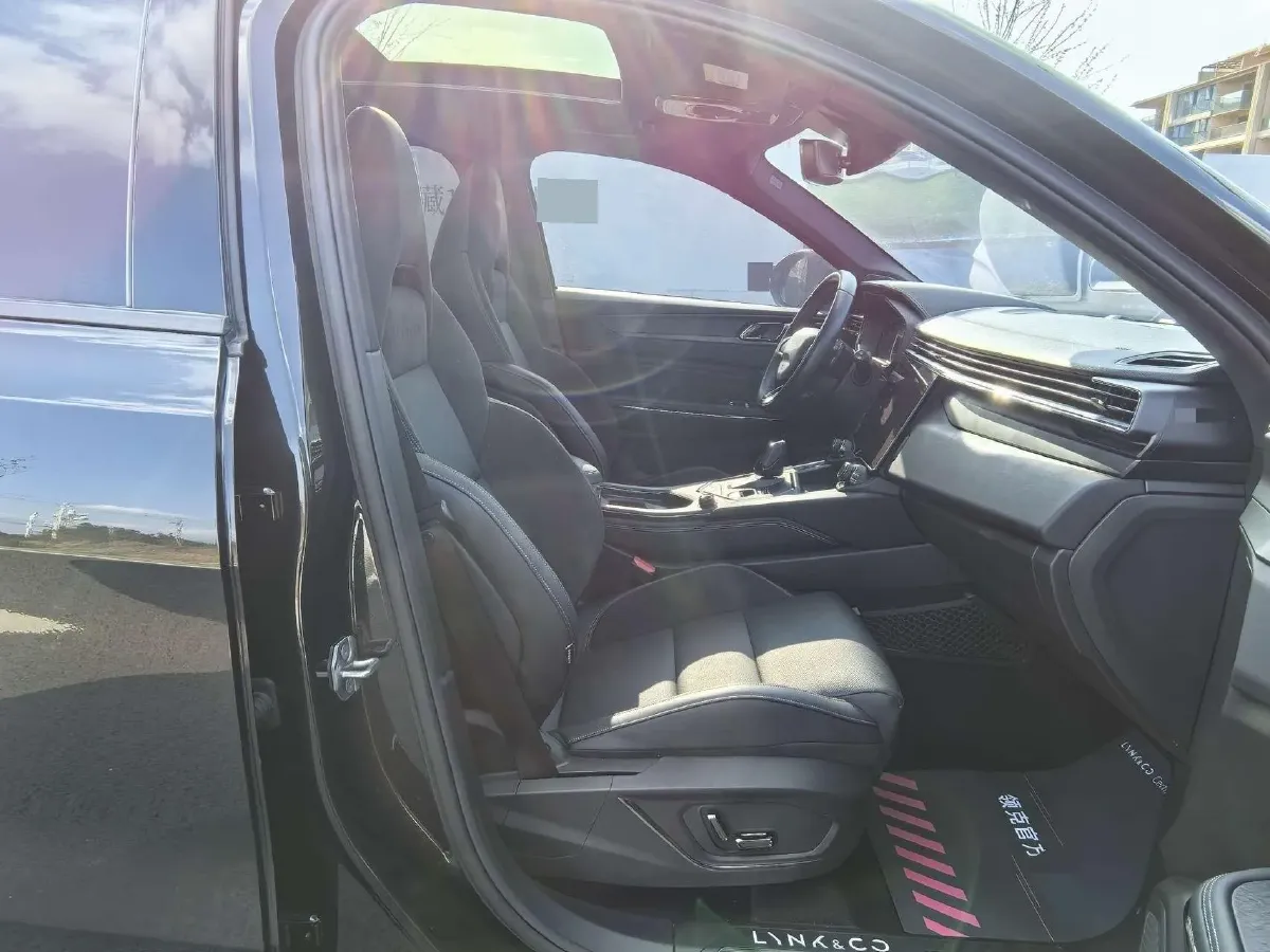 2021 LYNK&CO 01 2.0T 254HP L4 8AT,autocango,china used car exporter,china ev exporter,chinese used car exporter,chinese used ev exporter