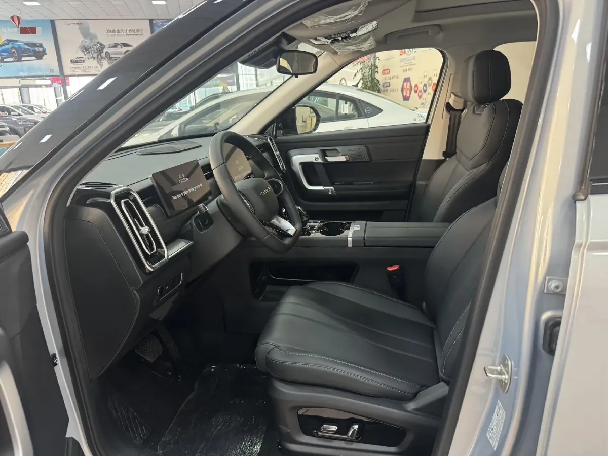 2025 Chery Tiggo 7 1.6T 197HP L4 7DCT,autocango,china used car exporter,china ev exporter,chinese used car exporter,chinese used ev exporter