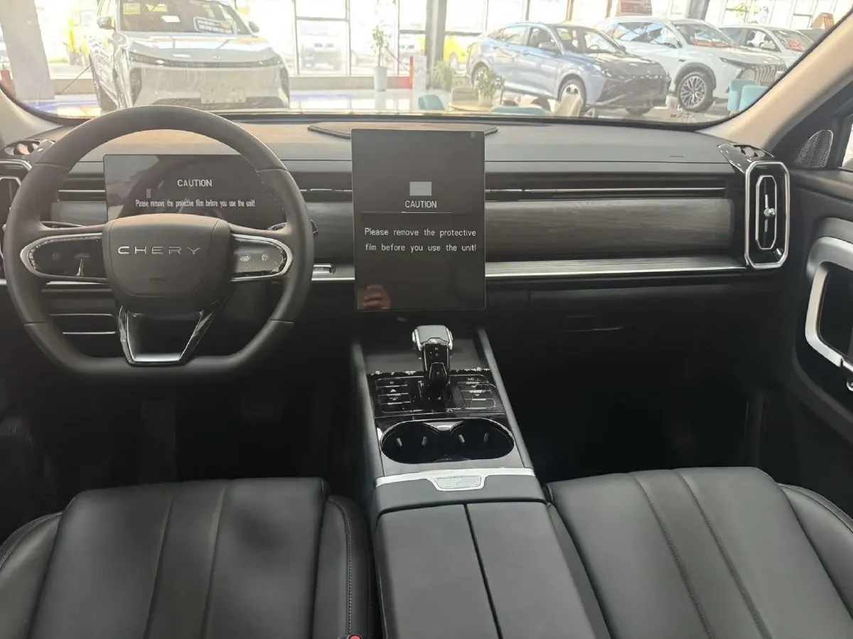 2025 Chery Tiggo 7 1.6T 197HP L4 7DCT,autocango,china used car exporter,china ev exporter,chinese used car exporter,chinese used ev exporter