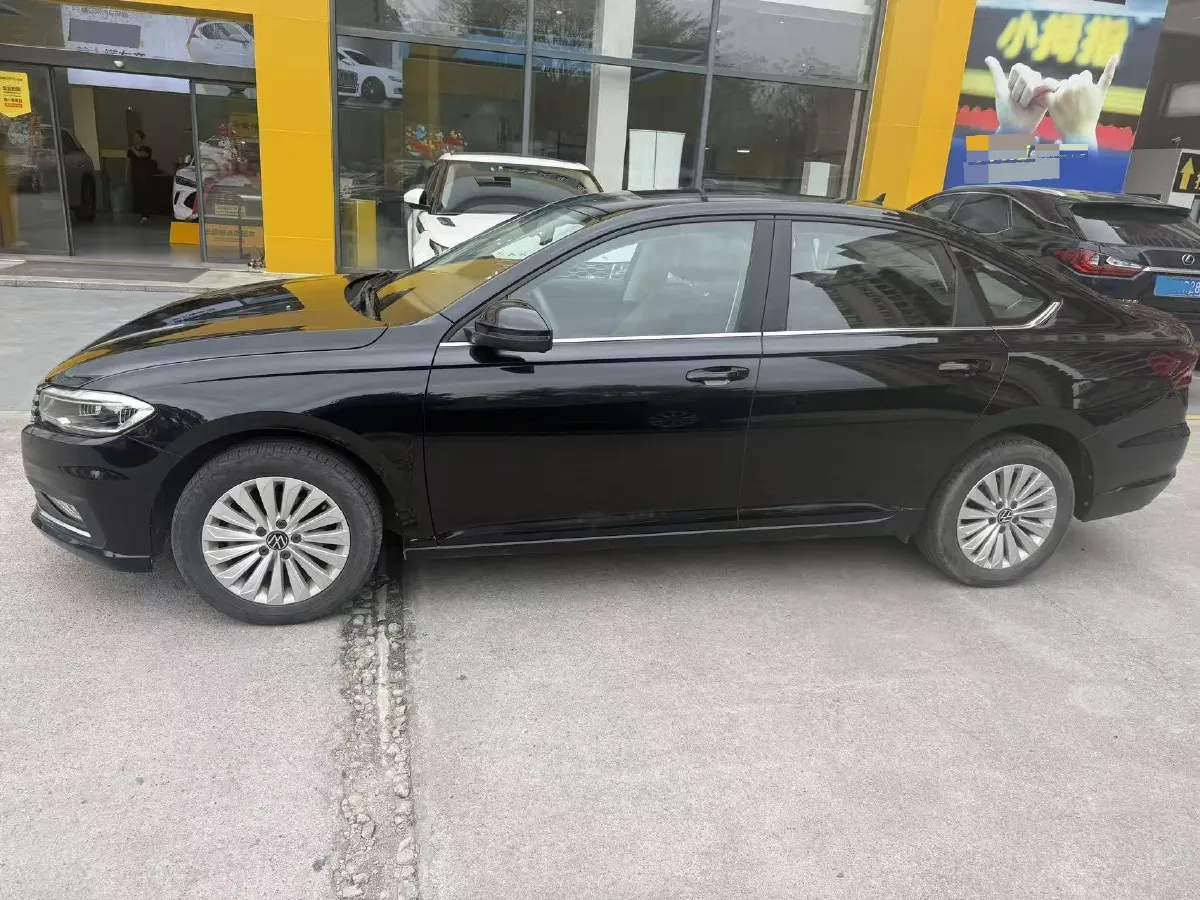 2021 Volkswagen Lavida 1.5L 113HP L4 6AT,autocango,china used car exporter,china ev exporter,chinese used car exporter,chinese used ev exporter