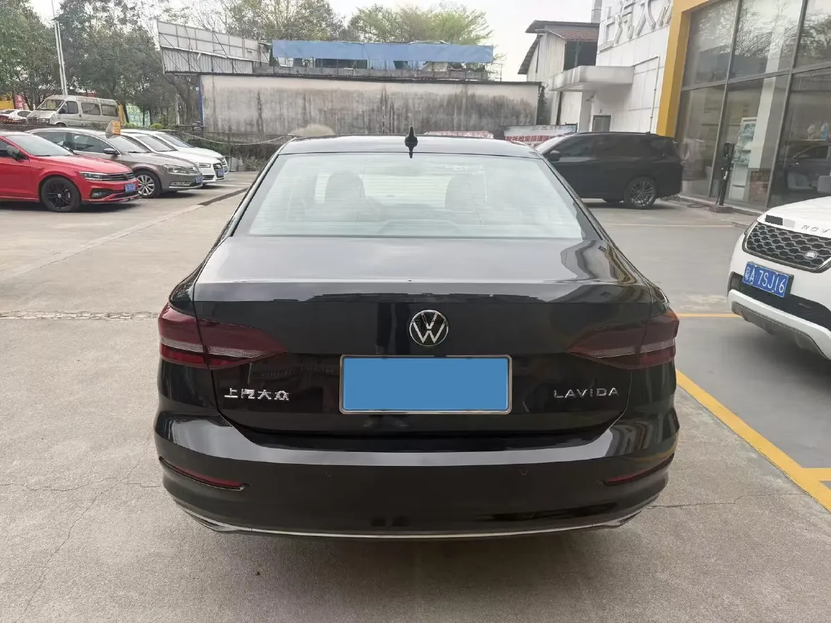 2021 Volkswagen Lavida 1.5L 113HP L4 6AT,autocango,china used car exporter,china ev exporter,chinese used car exporter,chinese used ev exporter