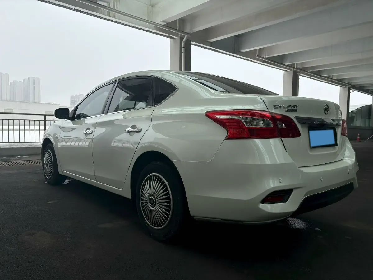 2022 Nissan Sylphy 1.6L 122HP L4 CVT,autocango,china used car exporter,china ev exporter,chinese used car exporter,chinese used ev exporter